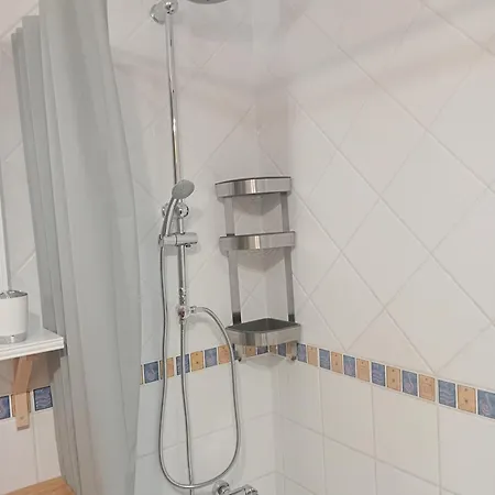 Greatly Located With Heated Pool, Cristianos Apartment Los Cristianos (Tenerife)