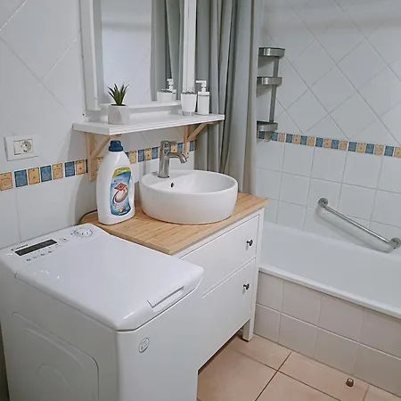 Greatly Located With Heated Pool, Cristianos * Los Cristianos (Tenerife)