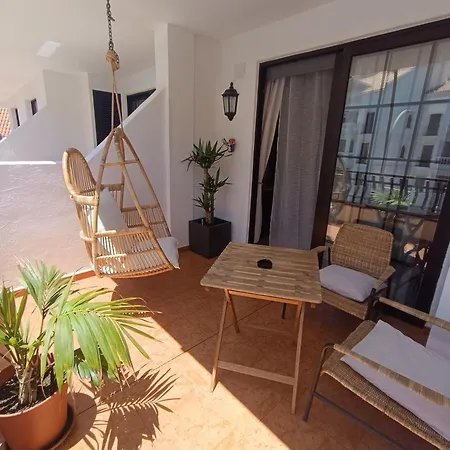 アパート Greatly Located With Heated Pool, Cristianos ロスクリスティアーノス