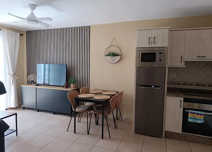 Greatly Located With Heated Pool, Cristianos Daire Los Cristianos (Tenerife)