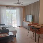 Greatly Located With Heated Pool, Cristianos شقة