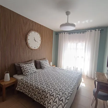 Daire Greatly Located With Heated Pool, Cristianos Los Cristianos (Tenerife)