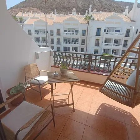 Greatly Located With Heated Pool, Cristianos *